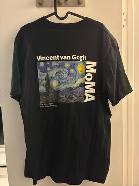 Moma Vincent van Gogh Starry Night Graphic Tee - Black
